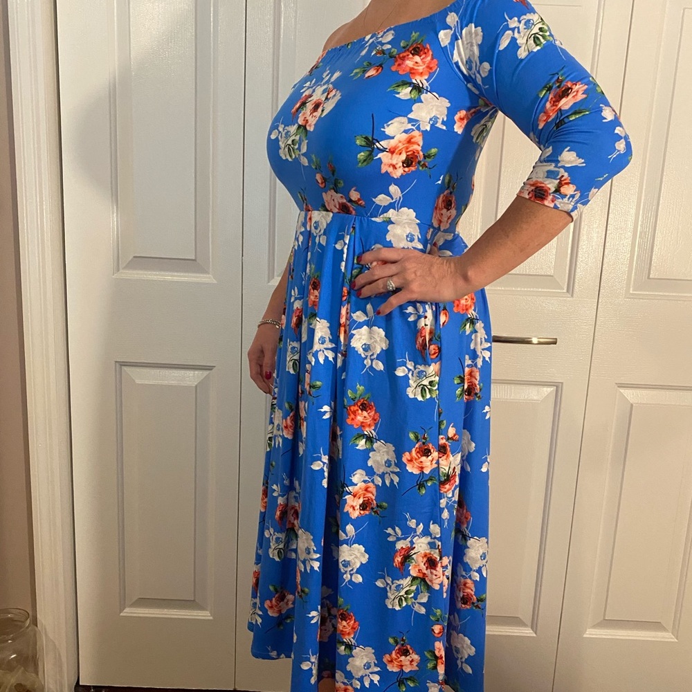 Off Shoulder Dress with pockets